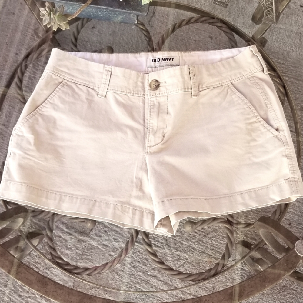 Old Navy Khaki shorts